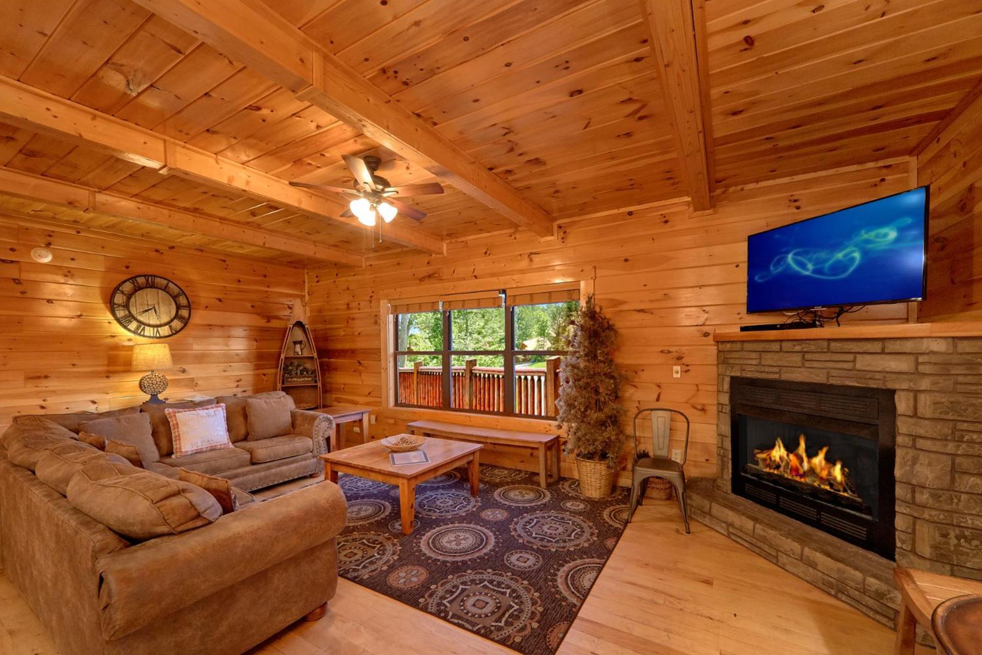 Misty Mountain Lodge Holiday Home 개틀린버그 외부 사진